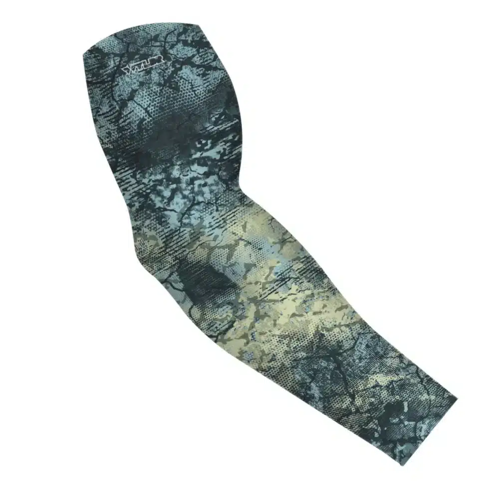 an image of an arm sleeve in an abstract pattern. lines are used to create the illusion cracks running across an icy surface. this is in the lake/rain color variant